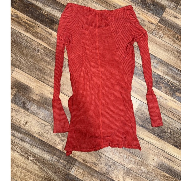Free People Red Textured Long Sleeve Thermal Top Shirt Women S - Picture 2 of 5